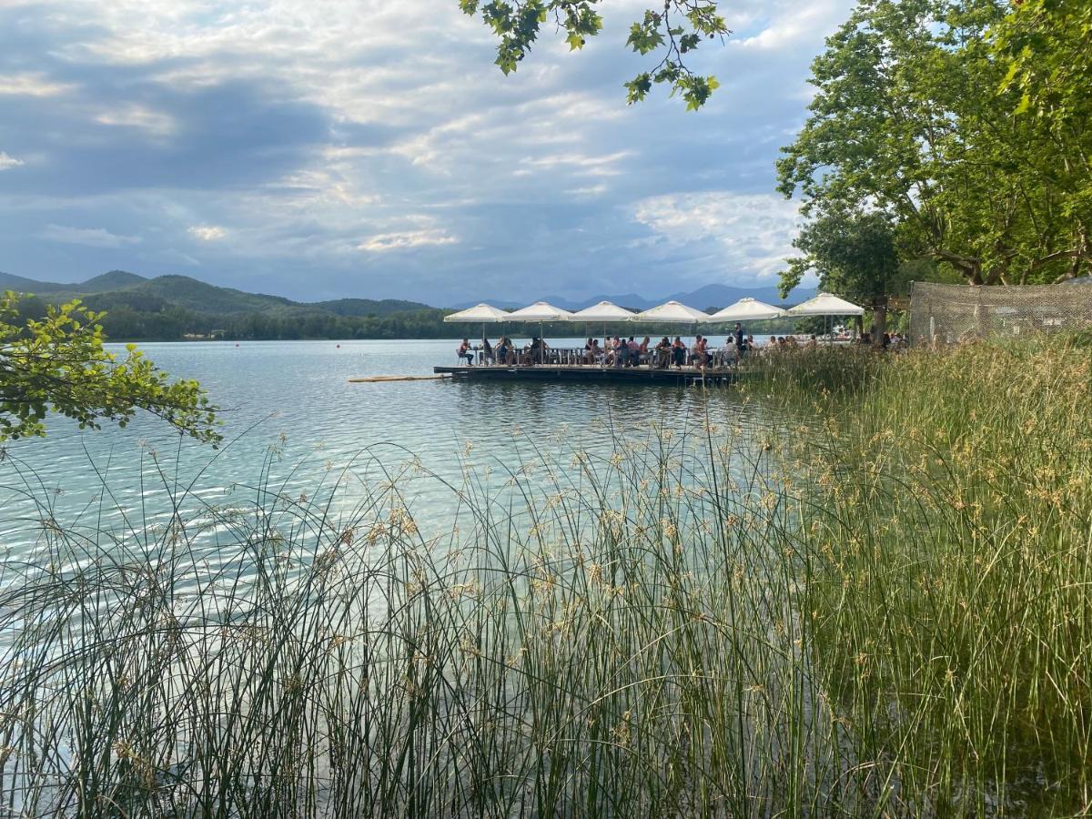 Appartamento Aroa S Lake Banyoles Esterno foto