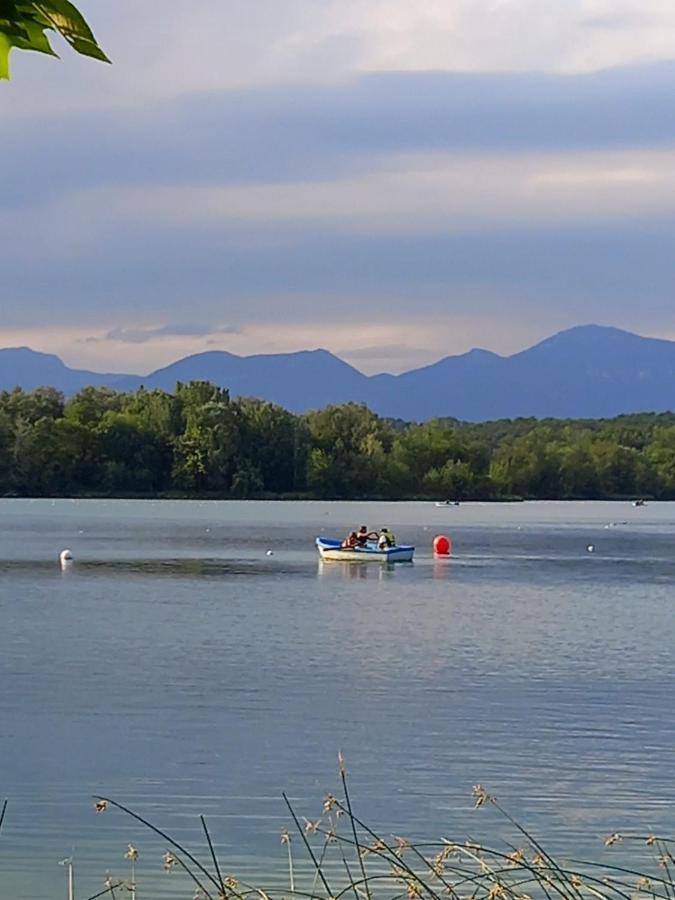 Appartamento Aroa S Lake Banyoles Esterno foto